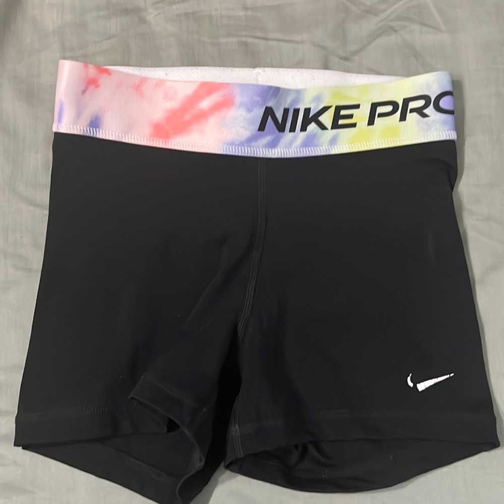 Tie dye Nike pros